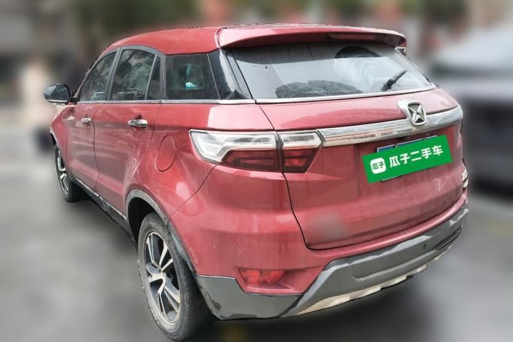 Used JMC Yusheng S330 2016 1.5L GTDi Automatic Two-Wheel Drive Prestige Edition
