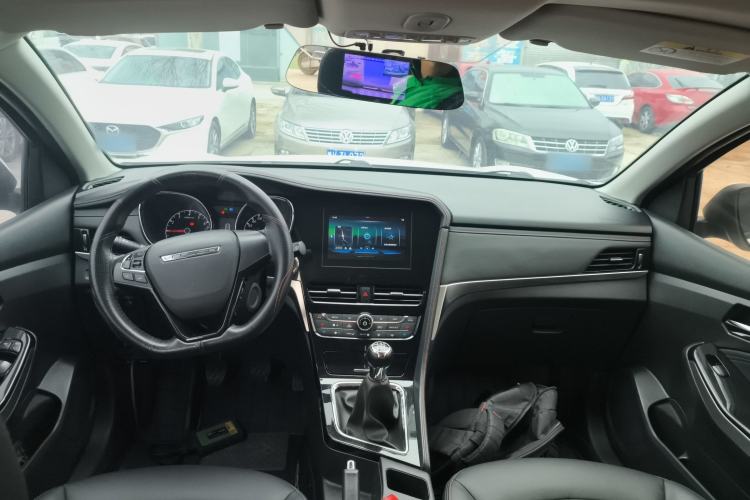 Used Venucia T70 2019 1.4T Manual Enjoyment Edition
