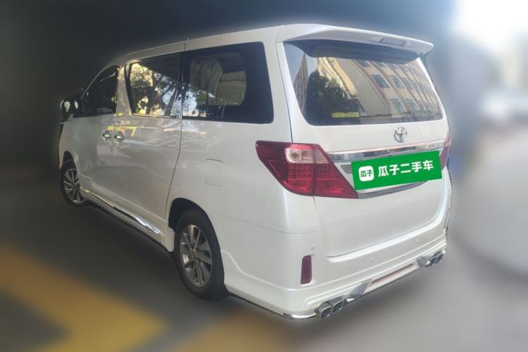 Used Toyota Alphard 