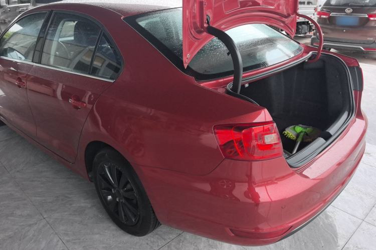 Used Volkswagen Sagitar 2014 Revised Version 1.6L Automatic Comfort Edition