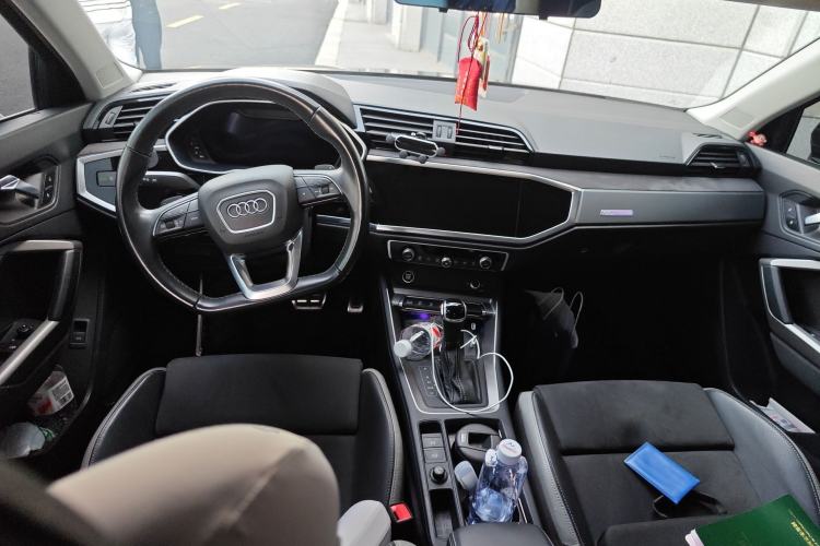 Used Audi Q3 2022 40 TFSI Fashion Dynamic Model