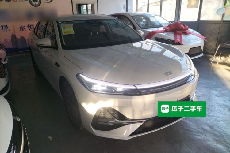 Used Geely Galaxy Galaxy A7 2025 Model EM-i 70km Launch Edition
