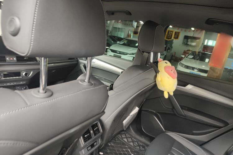 Used Audi Q5L Sportback 2021 40 TFSI Fashion Model Headliner