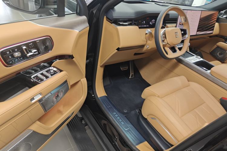 Used Zeekr 9X 2025 Hyper Edition
