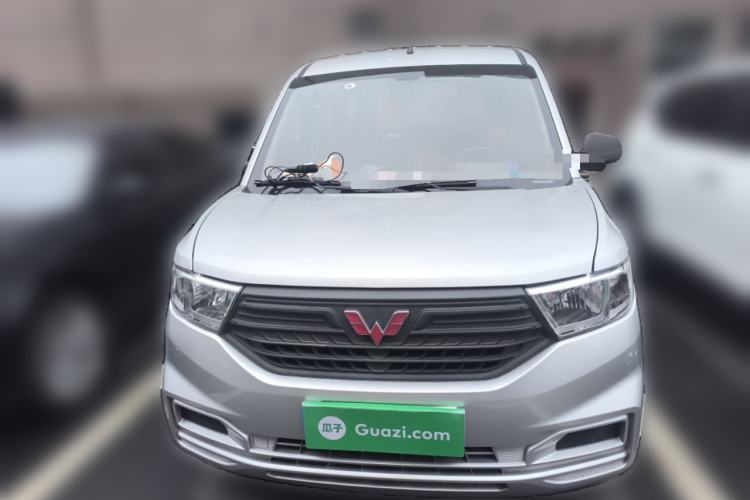 Used Wuling Hongguang V 2019 1.5L Standard Version China VI LAR
