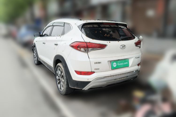 Used Hyundai Tucson 2015 1.6T Dual-Clutch Two-Wheel-Drive Leading Model Rear Left 45 Deg