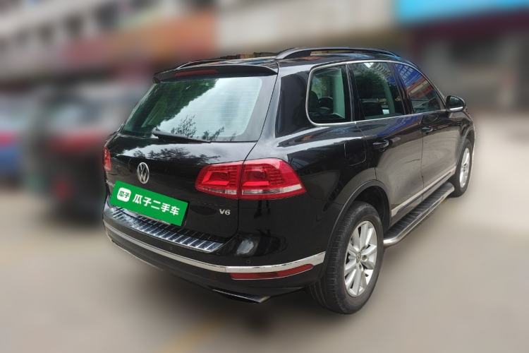 Used Volkswagen Touareg 2017 3.0 TSI Touareg Model Rear Right 45 Deg