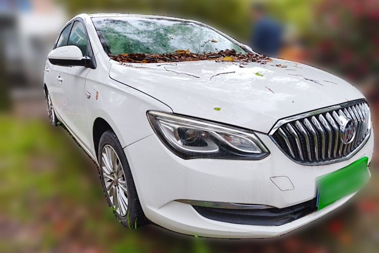 Used Buick GT 2017 15N Manual Elite Version Front Right 45 Deg