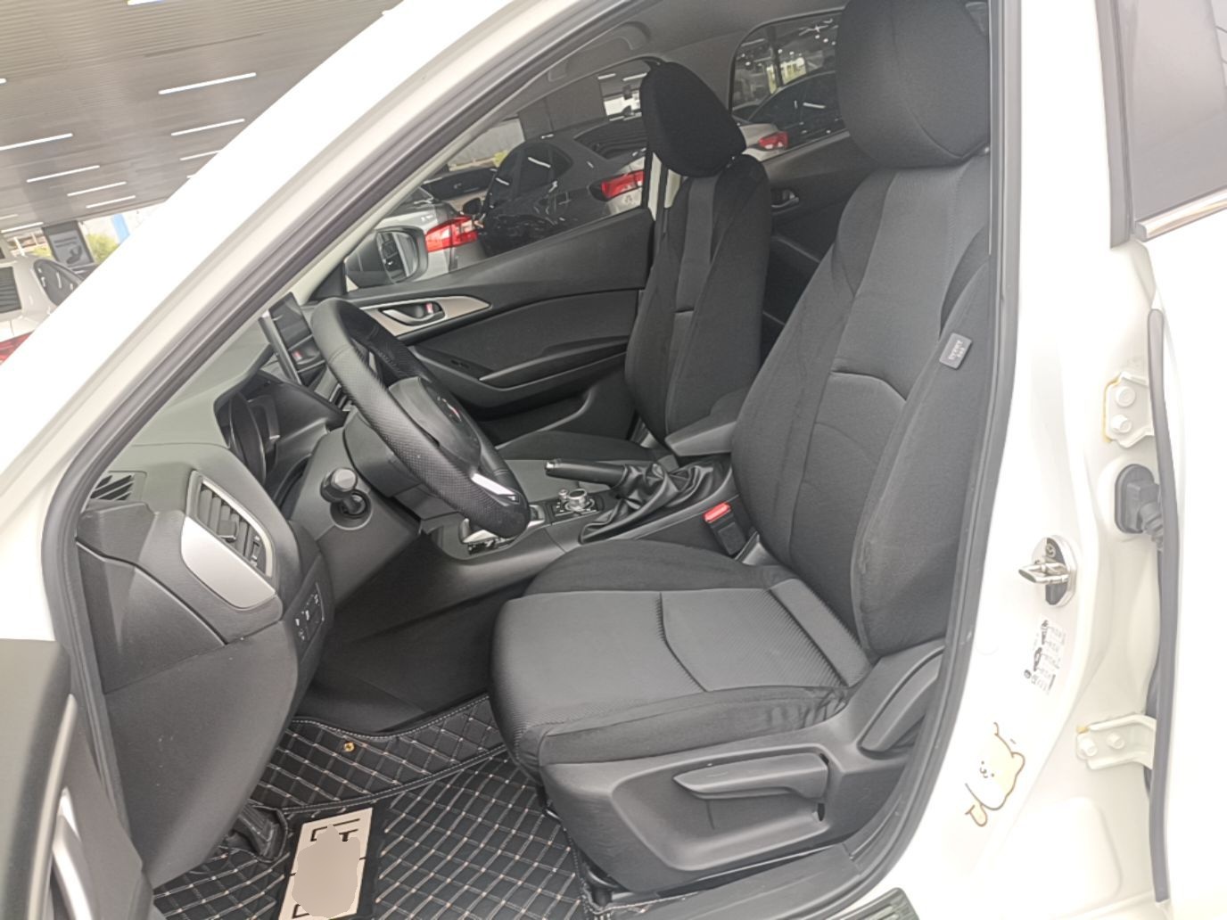 Avant de la voiture