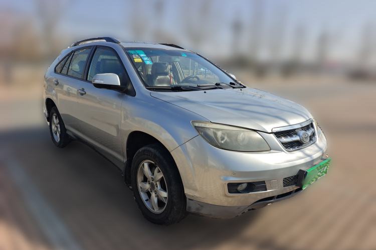 Used BYD S6 2011 2.0L Manual Luxury Version