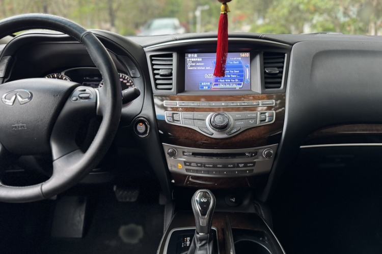 Used Infiniti QX60 2016 2.5 S/C Hybrid Two-Wheel-Drive Excellence Edition China V Standard Interior 4