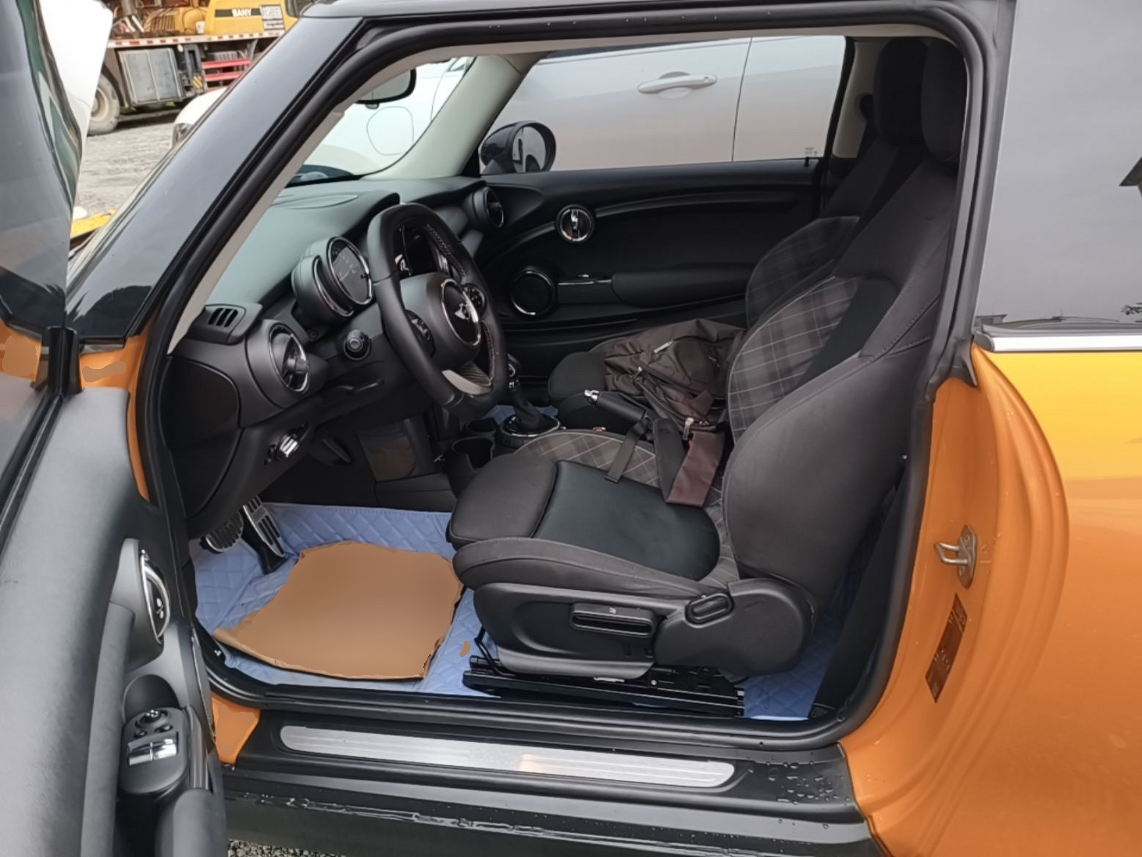 Interior delantero