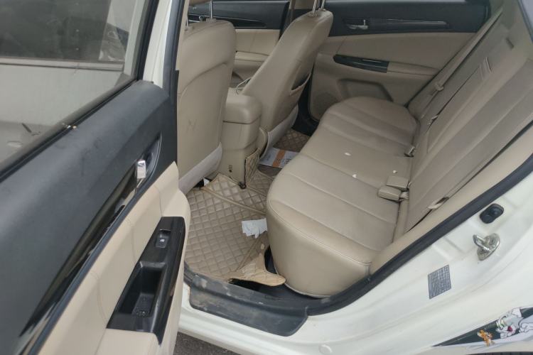 Used Changan Eado 2012 1.6L Manual Luxury Version China IV Standard