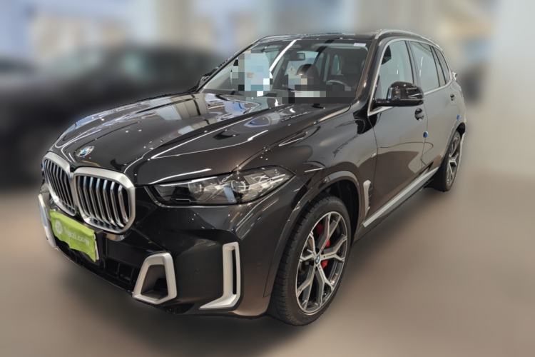 Used BMW X5 2023 xDrive 30Li Luxury M Sport Package