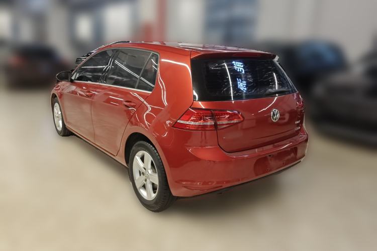 Used Volkswagen Golf 2016 230TSI Automatic Comfort Version
