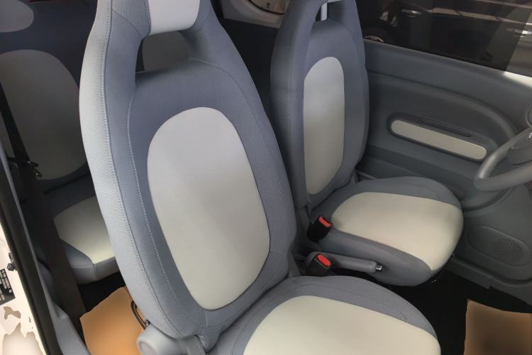 Used Bestune Pony 2025 222km Range Agile Horse Right Front Seat