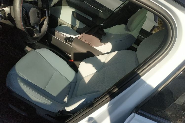 Used Volvo EX30 2025 Rear-Drive Long-Range Version Ultra
