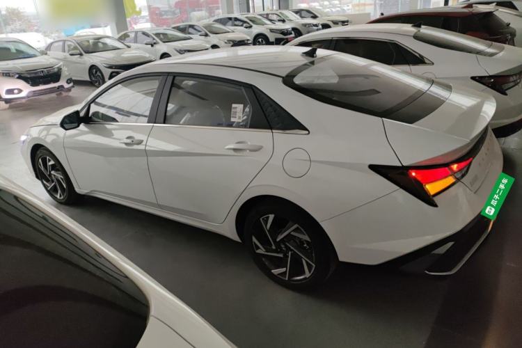 Used Hyundai Elantra 2023 1.5L CVT GLX Elite Edition