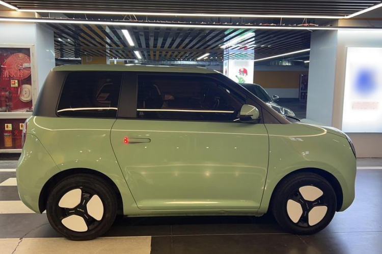 Used CHANGAN NEVO Lumin 2022 210km Sweet Edition Exterior 5