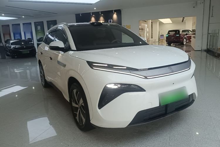 Ojetý BYD Tang L 2025 EV 670KM LiDAR Flagship Version