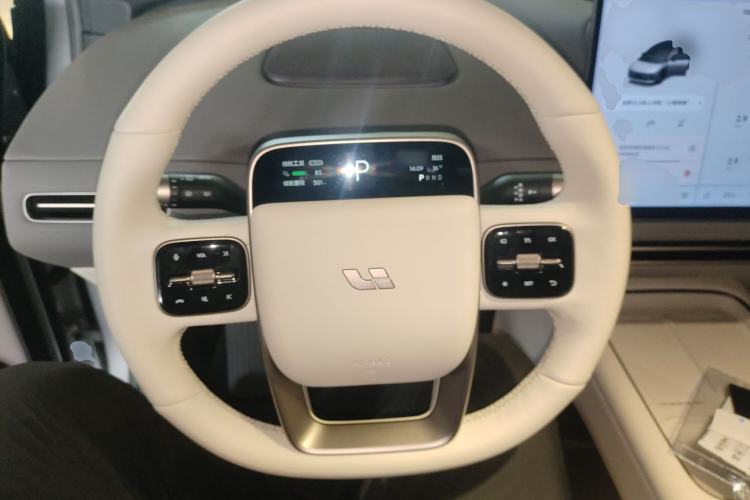 Used Li Auto Li Auto i6 2025 Model Two-Wheel-Drive Standard Type