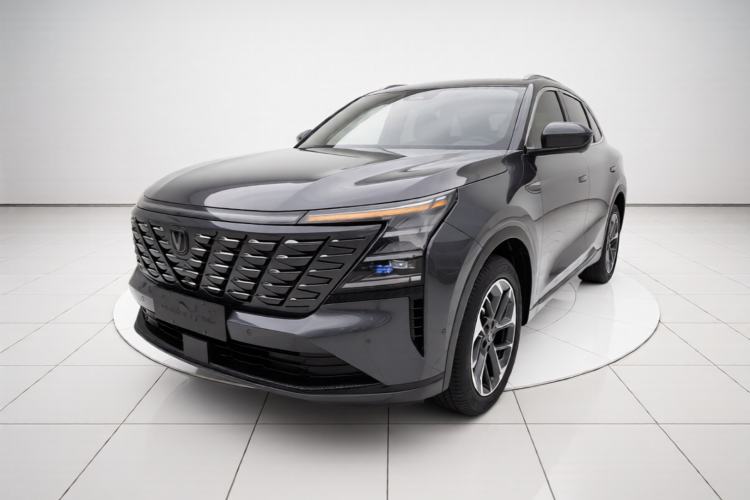 Used CHANGAN CS75 PLUS 2025 4th Generation 1.5T New Blue Whale Smart Flagship Version Guazi used car, China used car export, Used car for sale, Used  cars, Cheapest cars for sale