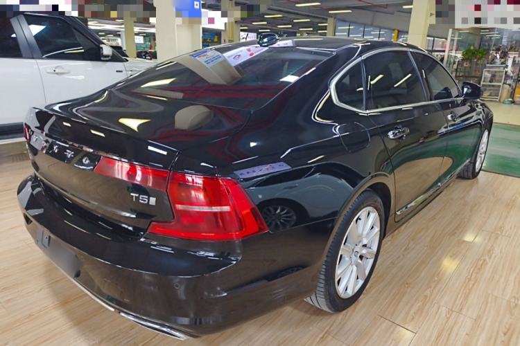 Used Volvo S90 2020 T5 Zhiyi Luxury Edition