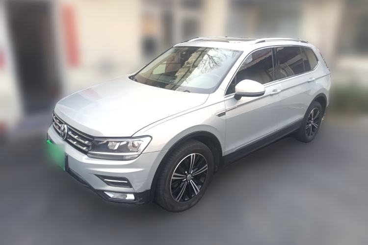 Used Volkswagen Tiguan L 2018 330TSI Automatic Two-Wheel Drive Luxury Edition