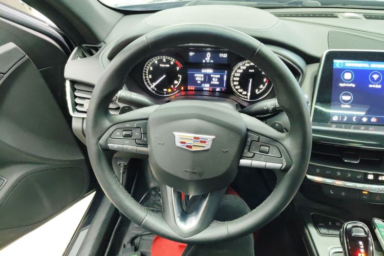 Used Cadillac CT5 2022 28T Luxury Version (Standard Edition) Steering Wheel