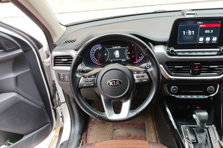 Used Kia Sportage R 2019 2.0L Automatic Smart Luxury Edition Steering Wheel