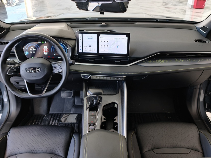 Geely Auto Preface 2023 1.5TD Kunlun Edition — снимка 8