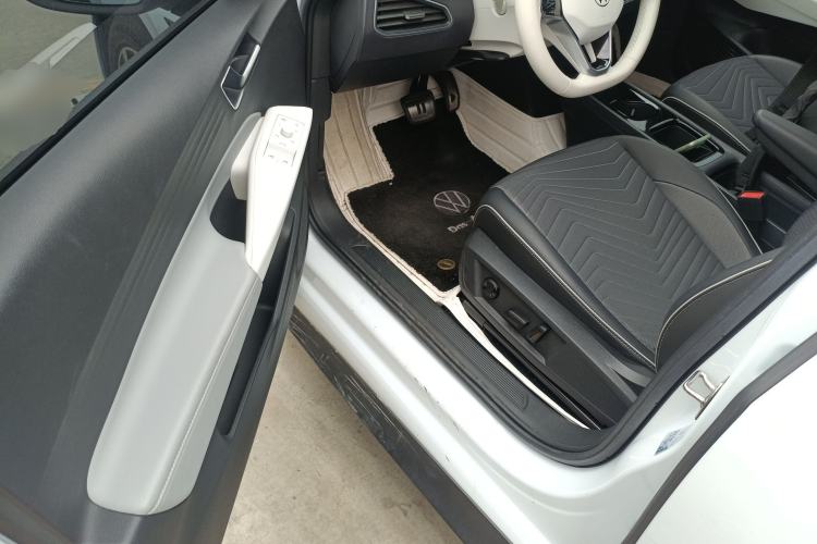 Used Volkswagen ID.3 2023 Pure Smart Edition