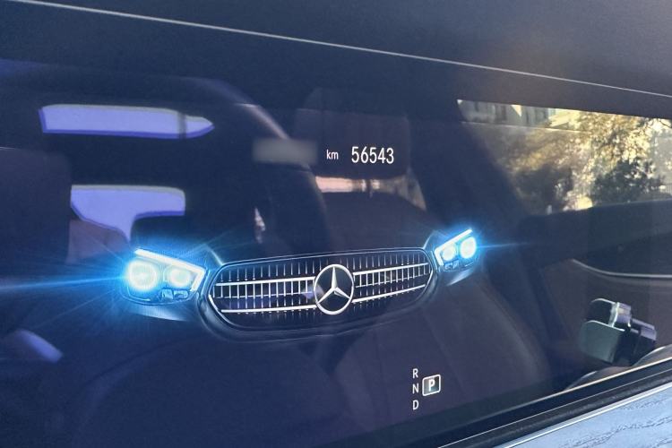 Used Mercedes-Benz E-Class 2021 E 300 L Sporty and Stylish Model