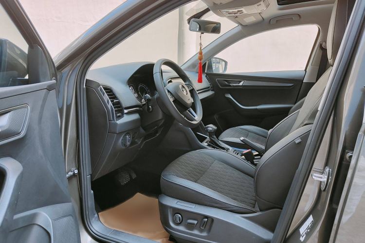 Used Skoda Karoq 2019 TSI280 Smart Drive Deluxe Edition China VI Standard