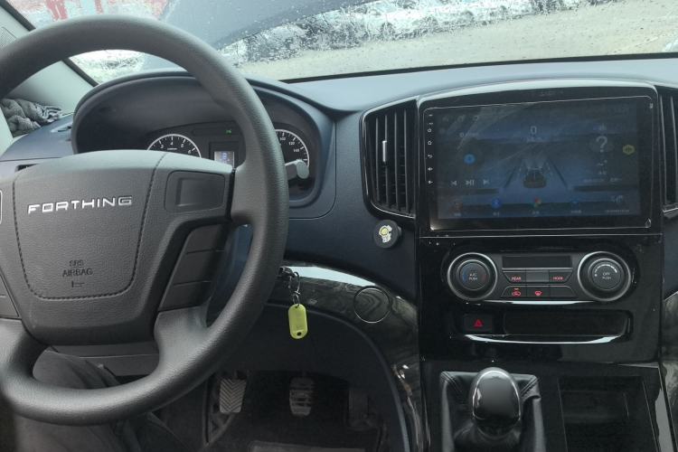 Used FORTHING Lingzhi PLUS 2024 1.5T Manual Luxury 7-Seater