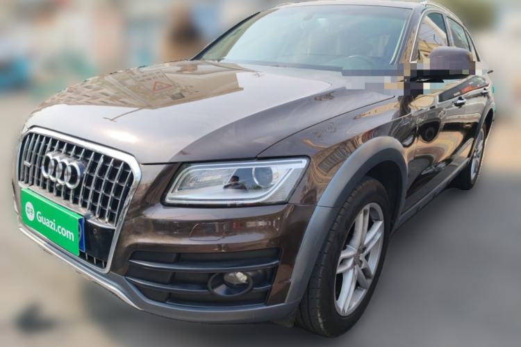 Used Audi Q5 2017 Plus 40 TFSI Technology Model
