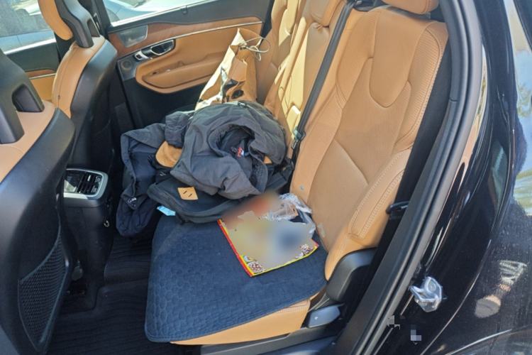 Used Volvo XC90 2017 T6 Prestige 7-Seater Left Rear Seat