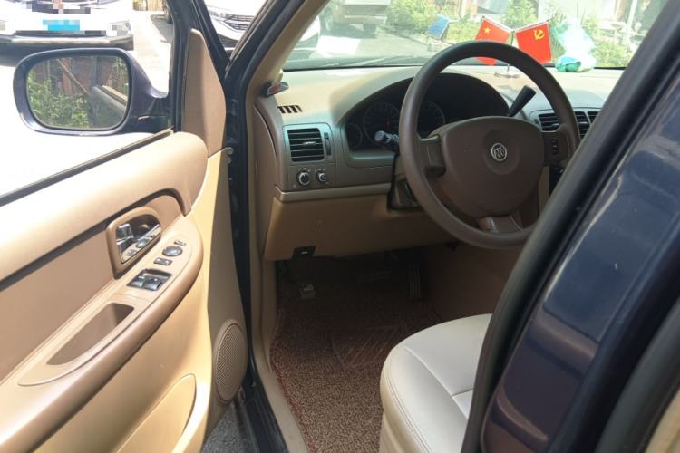 Used Buick GL8 2014 2.4L Comfort Edition
