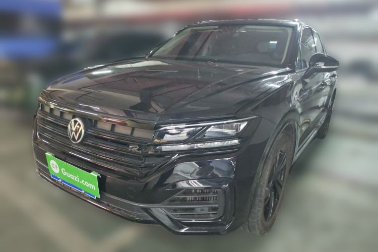 Used Volkswagen Touareg 2022 3.0 TSI Luxury Edition Black Diamond Sport Package