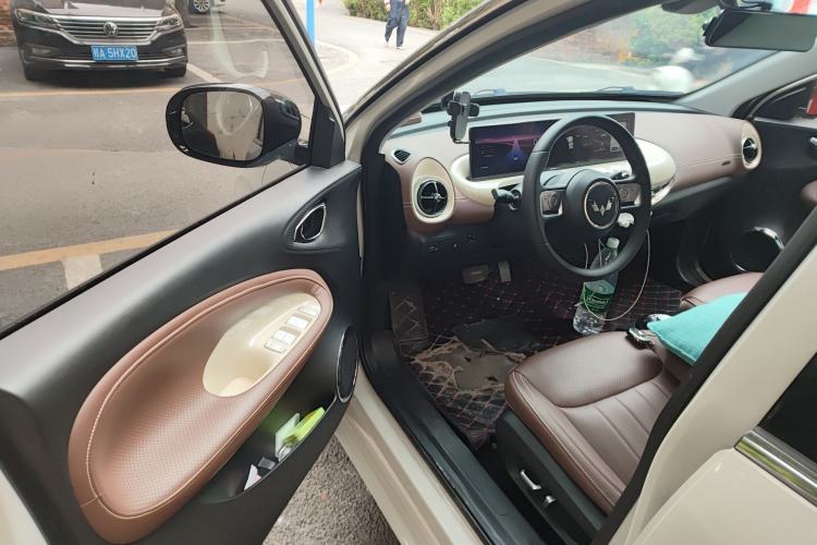 Used Wuling Bingo 2023 410 km Lingxi Deluxe Edition
