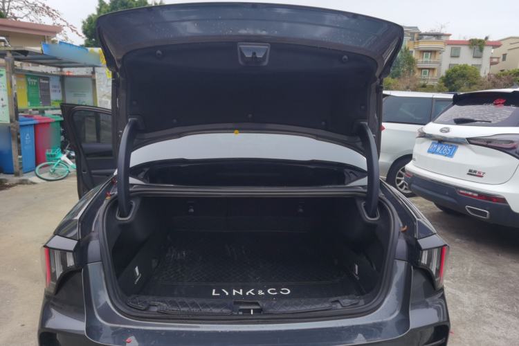 Used Lynk & Co 03 2023 1.5TD DCT JingPro
