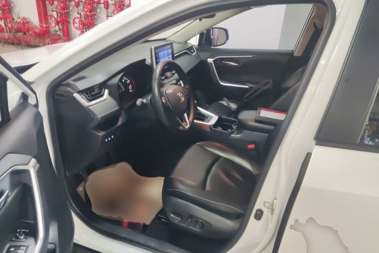 Used Toyota RAV4 2022 2.0L CVT Two-Wheel Drive Fashion Edition Left Front Seat