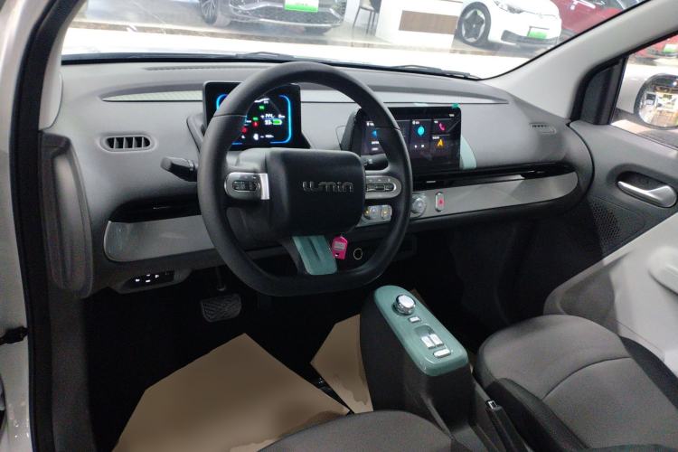 Used CHANGAN NEVO Lumin 2022 155 km – Refreshingly Sweet Edition Center Console