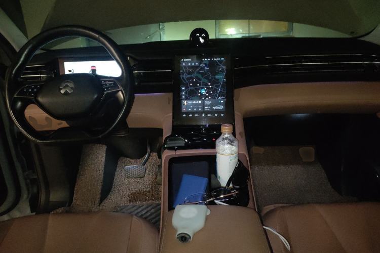 Used Nio ES8 2018 355 km Base Version 7-Seater Edition Center Console