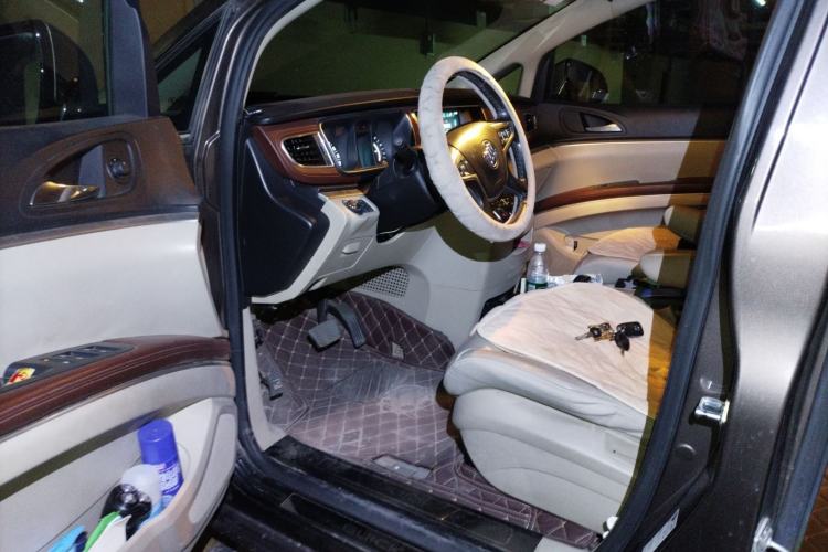 Used Buick GL8 2017 25S Luxury Version China V Standard
