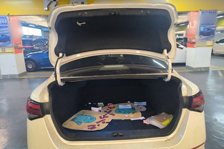 Used Nissan Sylphy 2022 1.6L XL CVT Enjoyment Edition Trunk