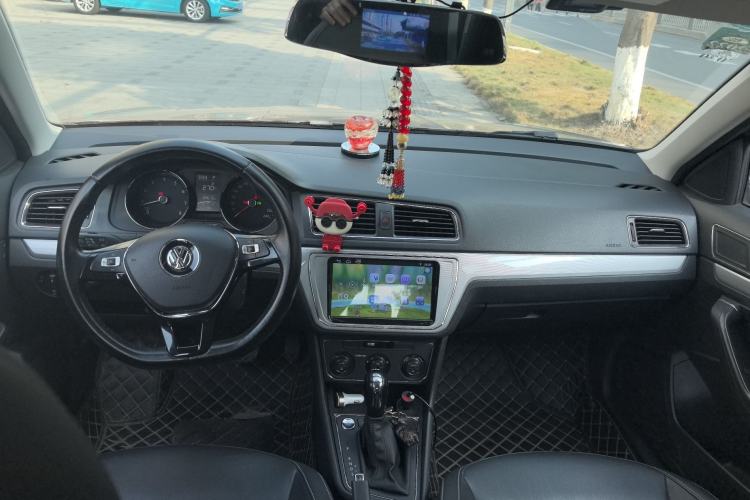 Used Volkswagen Gran Lavida 2017 180TSI DSG Comfort Edition
