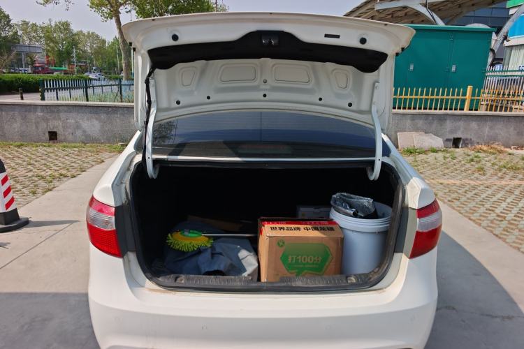 Used Kia K2 2012 Sedan 1.4L MT GLS Commemorative Edition Trunk