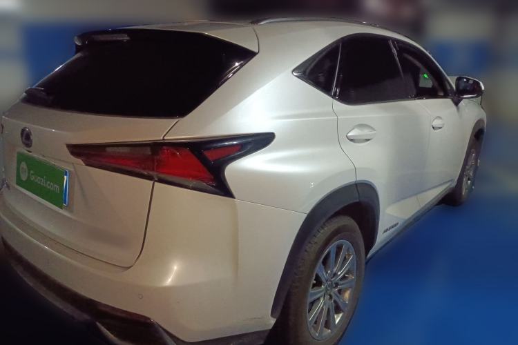 Used Lexus NX 2018 300h Front-Wheel-Drive FENGSHANG Version China V Emission Standard
