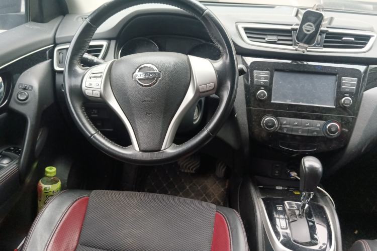 Used Nissan Qashqai 2017 2.0L CVT Elite Edition China V Standard Steering Wheel